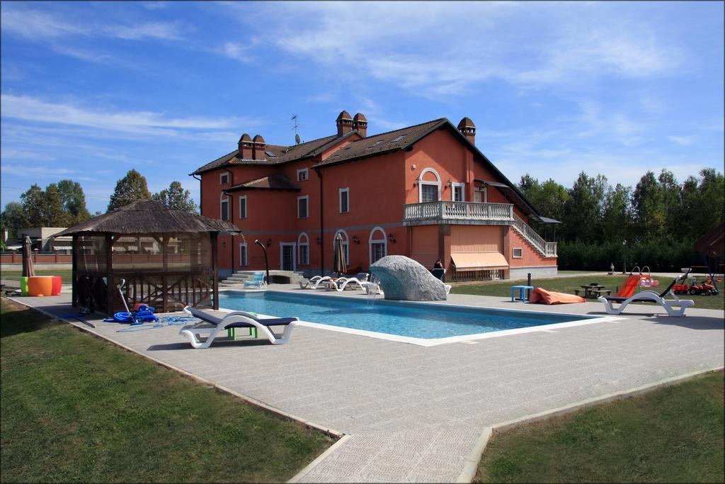 Villa Sassi Ac Alessandria Eksteriør bilde