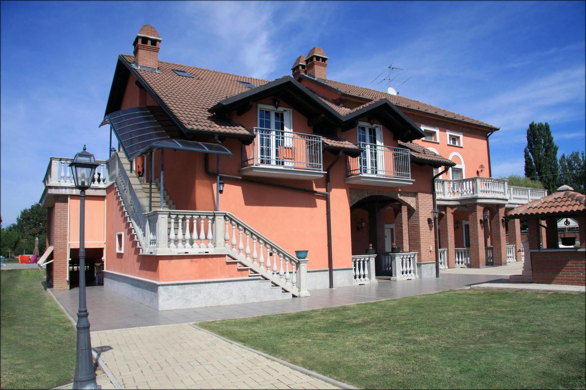 Villa Sassi Ac Alessandria Eksteriør bilde
